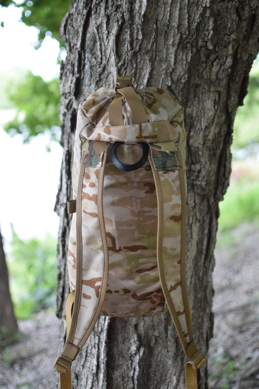 Summit Pack Multicam Arid